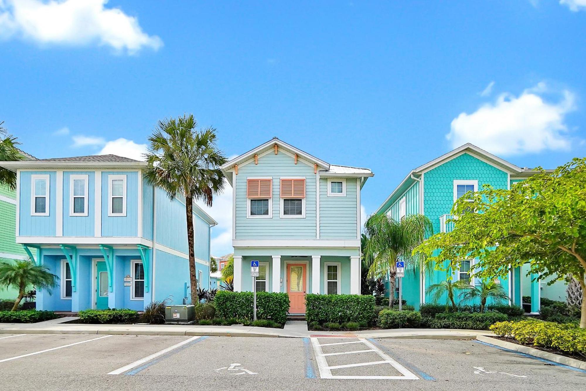 Tequila Sunrise Cottage With Private Hot Tub Near Disney With Margaritaville Resort Island H2O Access - 8008Dr Orlando Exterior photo
